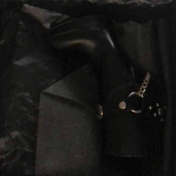 BNIB black Saint Laurent boots - Picture 5 of 7